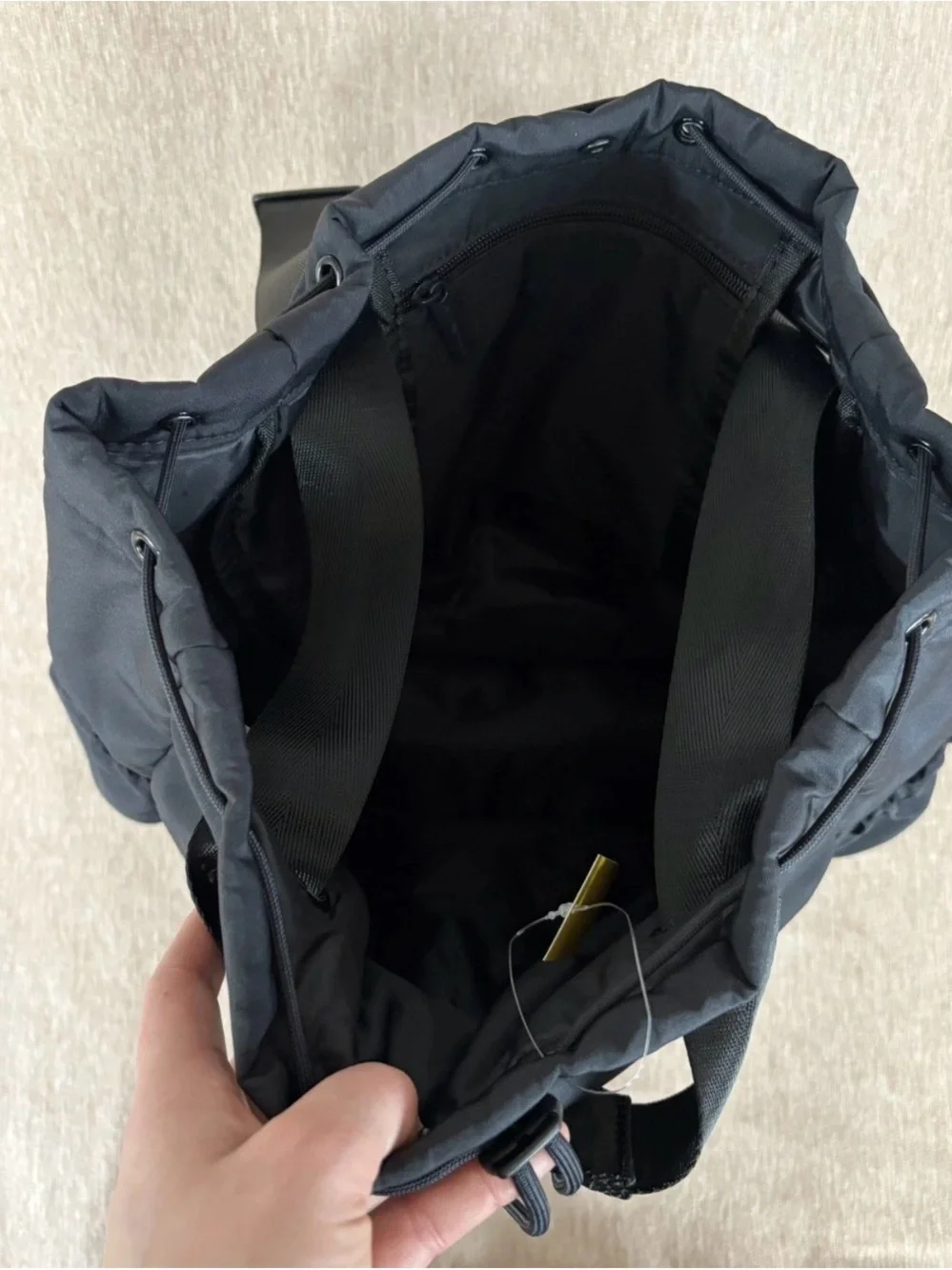 Beyond Yoga Black Convertible Gym Bag Backpack Zip Pocket with Carry Handles NWT